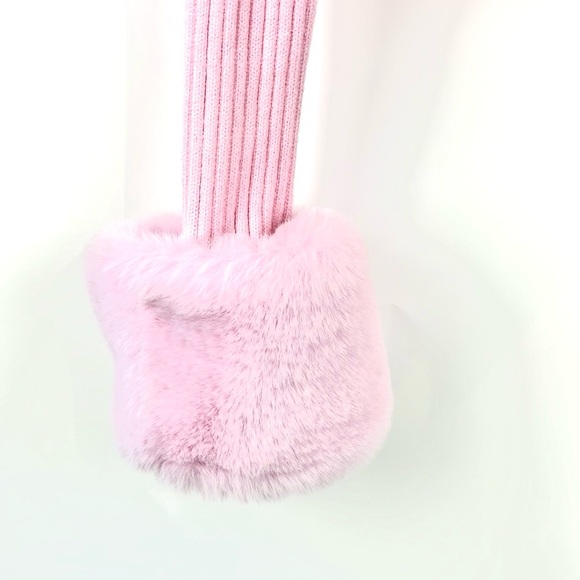 House of Sunny Waterloo Peggy Vol.2 Pink Faux-Fur Cardigan - Picture 6 of 10